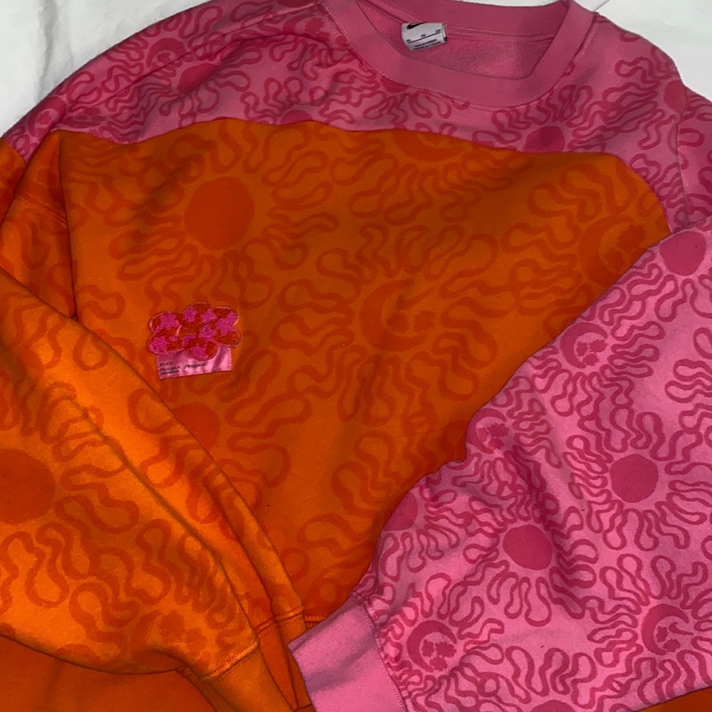 Nike Euphoria crewneck